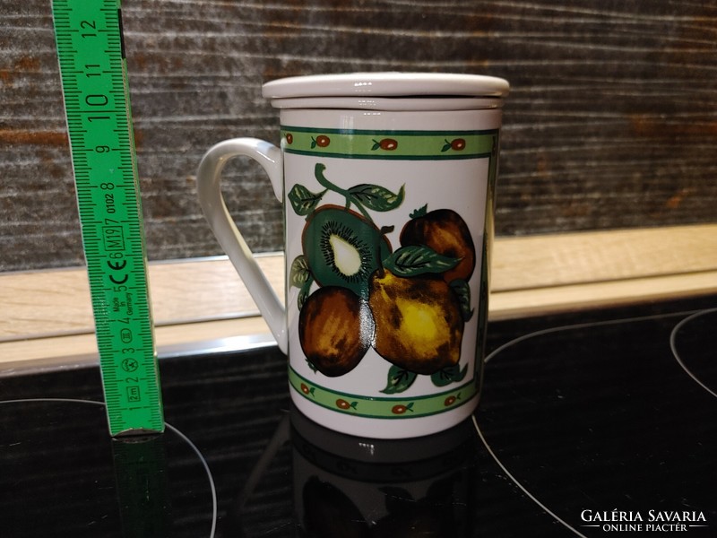 Kiwi pear date tea filter mug
