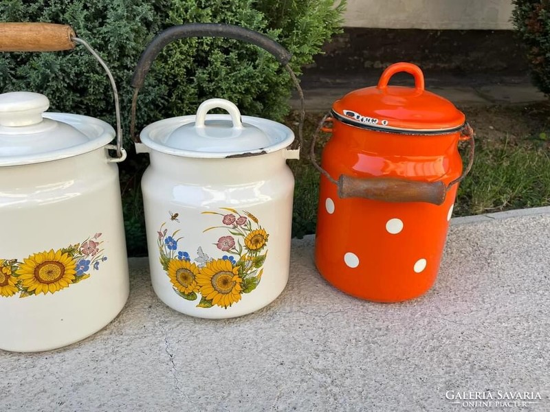 Enameled Enamel Floral Milk Jug Milk Jugs Jug Poppy Floral Heirloom Village Polka Dot