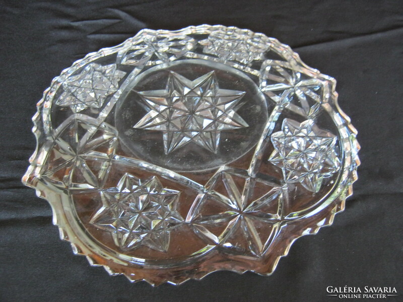 Cake bowl serving thick glass centerpiece