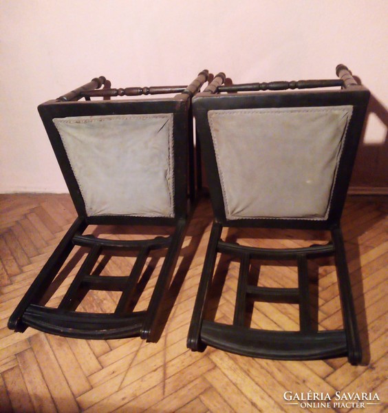 Antik székek, 2db.