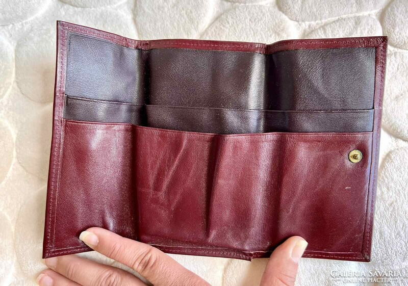 Beautiful burgundy leather wallet, classic ball buckle, never used retro item