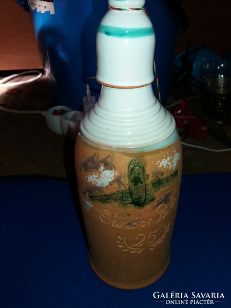 Old 25-year aviation service commemorative ceramic bottle with coat of arms according to painted pictures