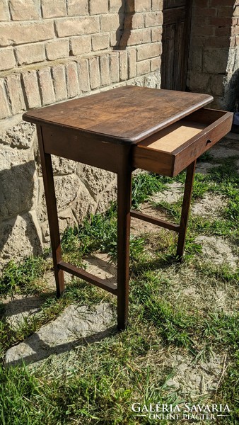 Art deco side table with drawers