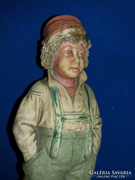 Old biscuit Italian capodimonte figurine Southern Italian bachelor 20 cm, good condition according to the pictures
