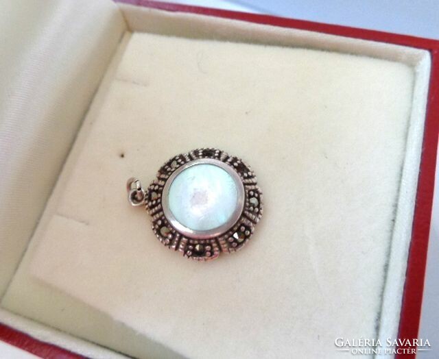 Silver marcasite pearl pendant