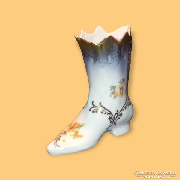 Porcelain boot-shaped vase