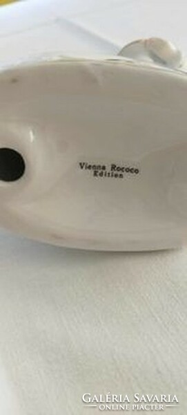 Vienna rococo figured porcelain