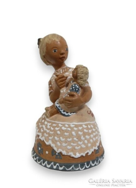 Kovács Margit : Lány babával , kerámia szobor - 51964