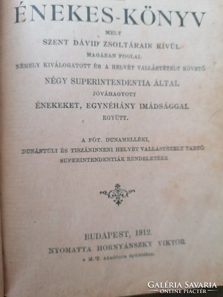 Nagyon szép állapotú énekeskönyv fekete kaucsuk borítón1912 kiadás