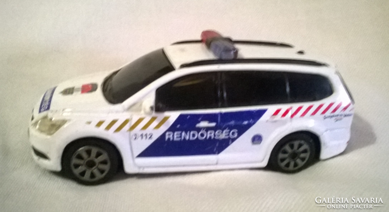 Burago ford focus combi police model car 1/43