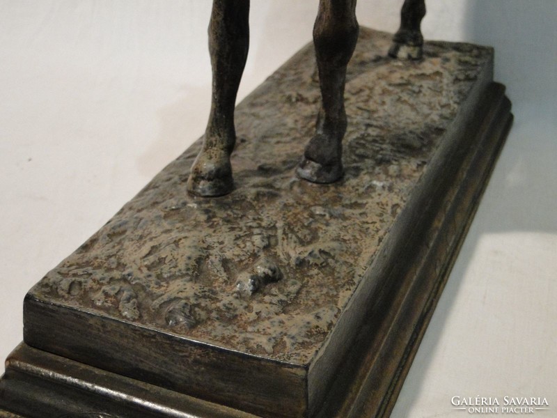 3788 Antique cast iron horse statue