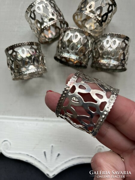 Set of 6 festive silver-plated napkin rings with openwork decoration