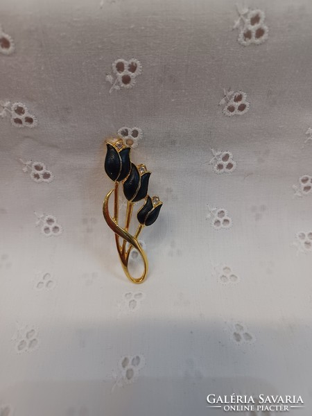 Black tulip brooch