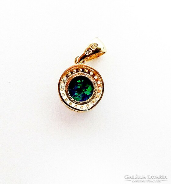 Gold pendant with synthetic opal stone (zal-au124506)