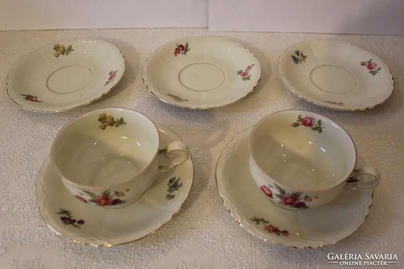 Alt schönwald German porcelain teacups with base and 3 bases.