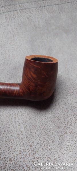 Nice old pipe,,