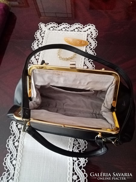 Régi  fekete műbőr  női táska /  retikül + hajcsat + karkötő  dekoráció   film, szinház