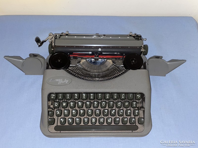 Hermes Baby írógép
