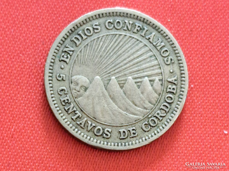 1946. Nicaragua 5 Centavos  (1833)