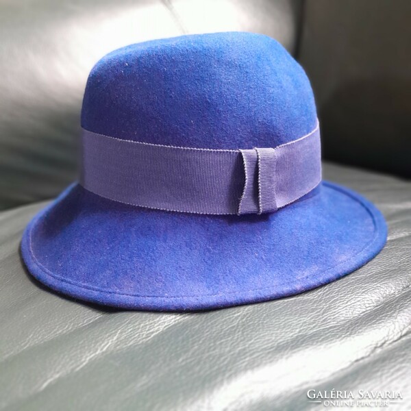 Women's hat royal blue
