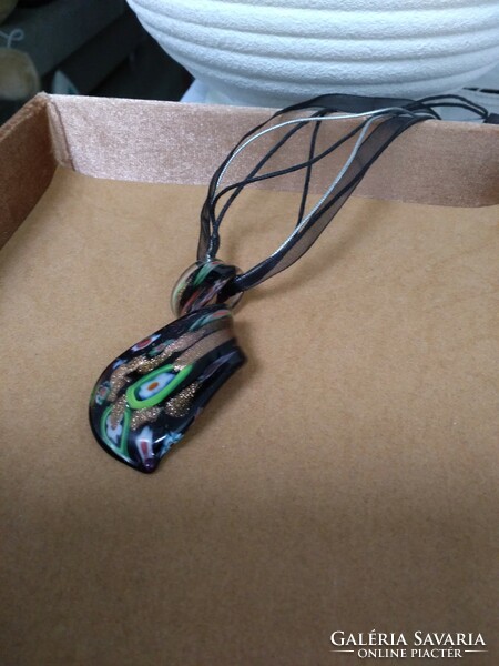 Murano glass pendant with chain