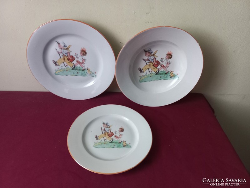 Set of 3 antique Zsolnay children's plates