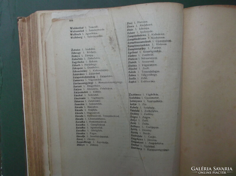 The book is a local directory of the countries of the Hungarian Holy Crown