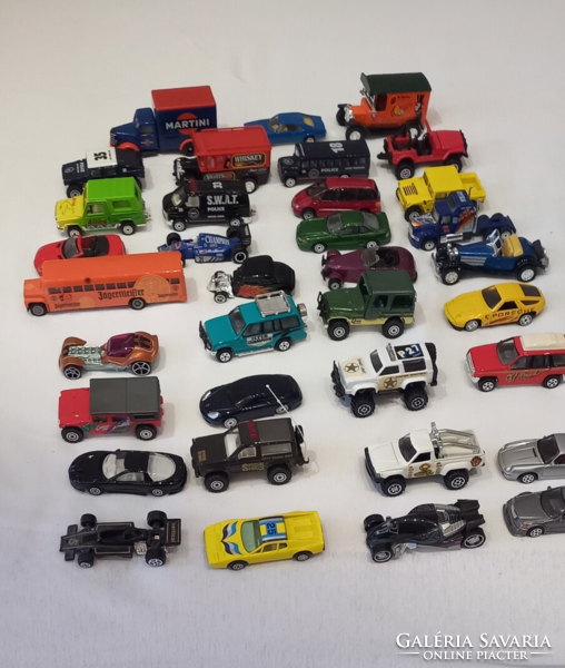 7 Trucks + 35 small cars in one