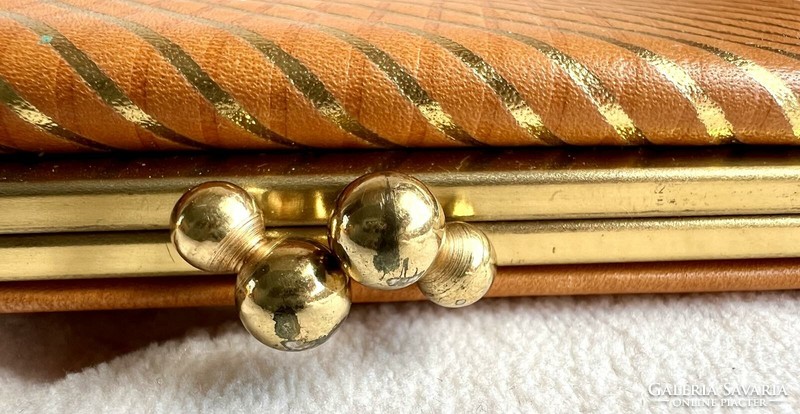 Beautiful golden grid patterned leather wallet classic ball buckle never used retro item