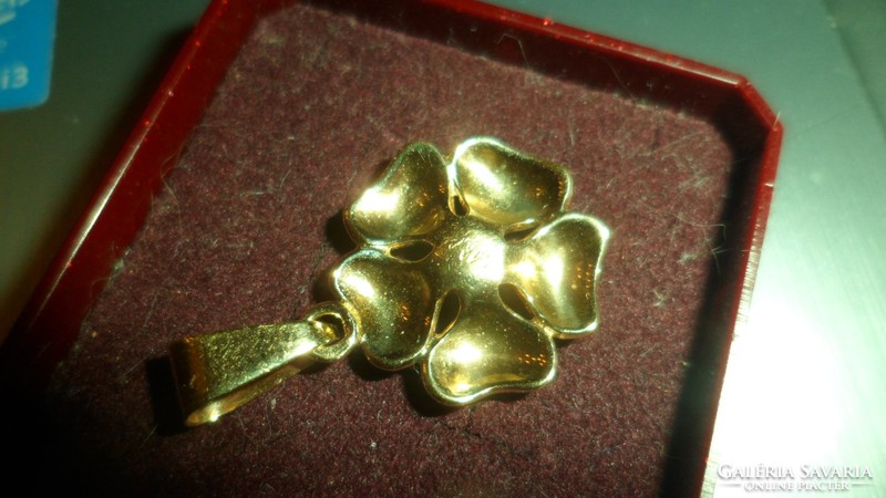 14K enameled antique gold pendant