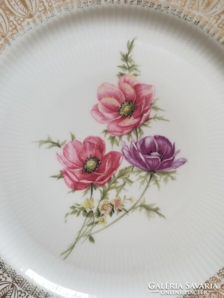 Bavaria porcelain serving plate, 26 cm in diameter