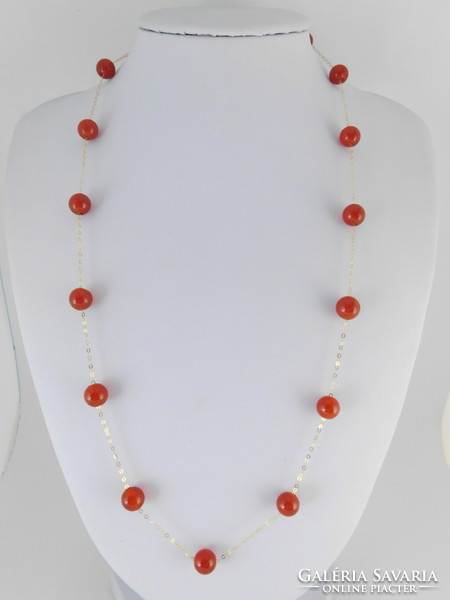 18K gold necklace with red agate stones