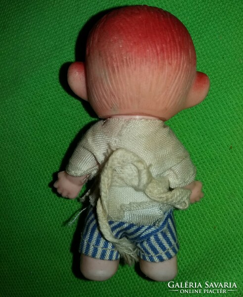 Antik babaházas játék figura baba boltos inas legény plasztik 10 cm állapot a képek szerint