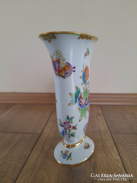 Old Herend Victoria patterned vase by Manfred Weiss