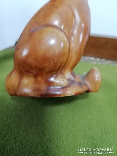 Art deco style glazed ceramic fox, the tip of the ear is sercent