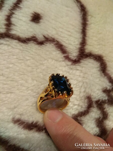 Ezüst Gyűrű, aranyozott , Kék Zafírral