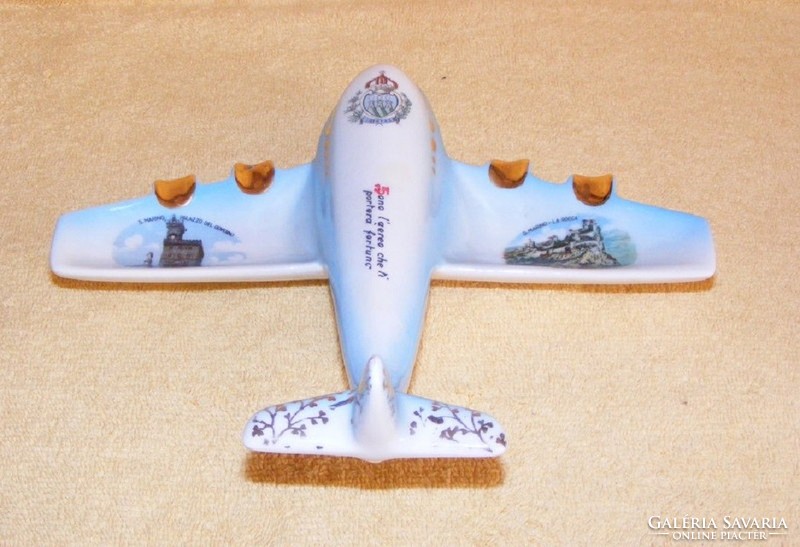 Porcelain airplane ornament, ashtray