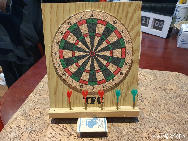Retro desk darts not only for top players :)