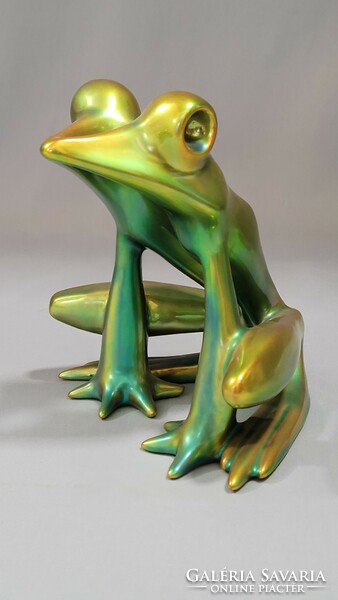 Zsolnay eozin modern large frog 