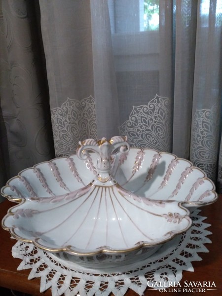 200 éves múzeális porcelán asztalközép-kínáló /1808-1836/