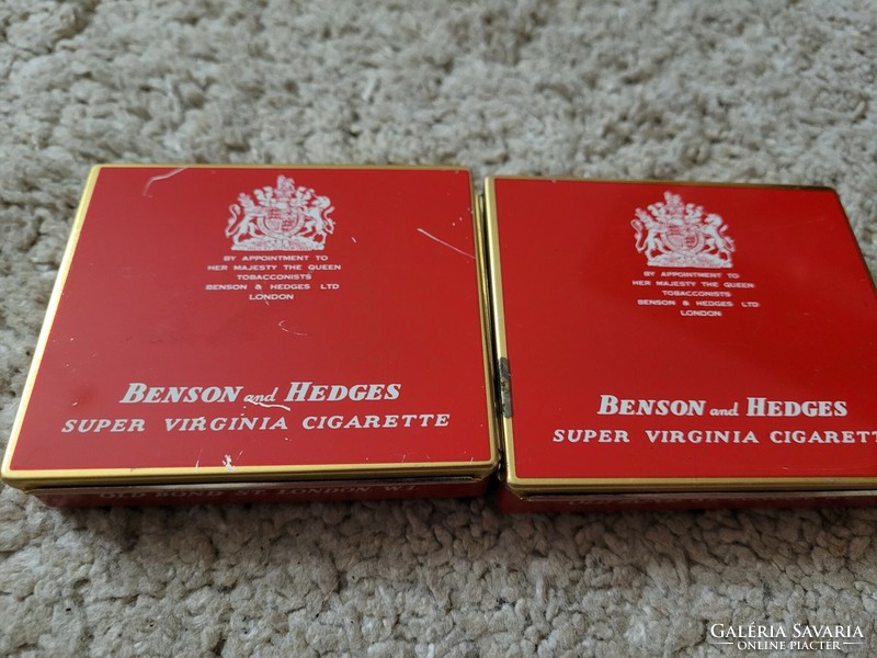 Benson and hedges 4 db cigarettás régi fém doboz egyben.