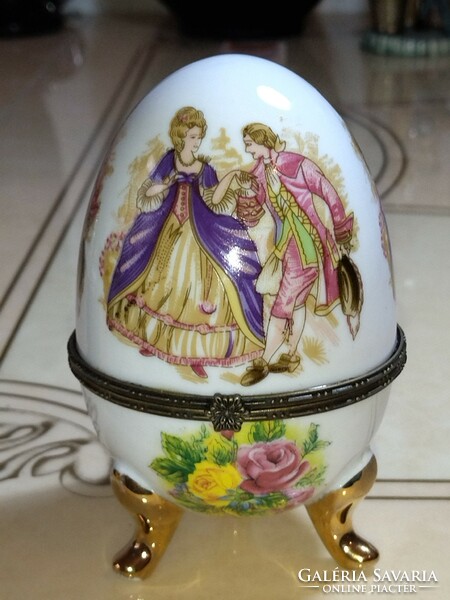 Beautiful large baroque flower-patterned porcelain jewelry box in the shape of an egg