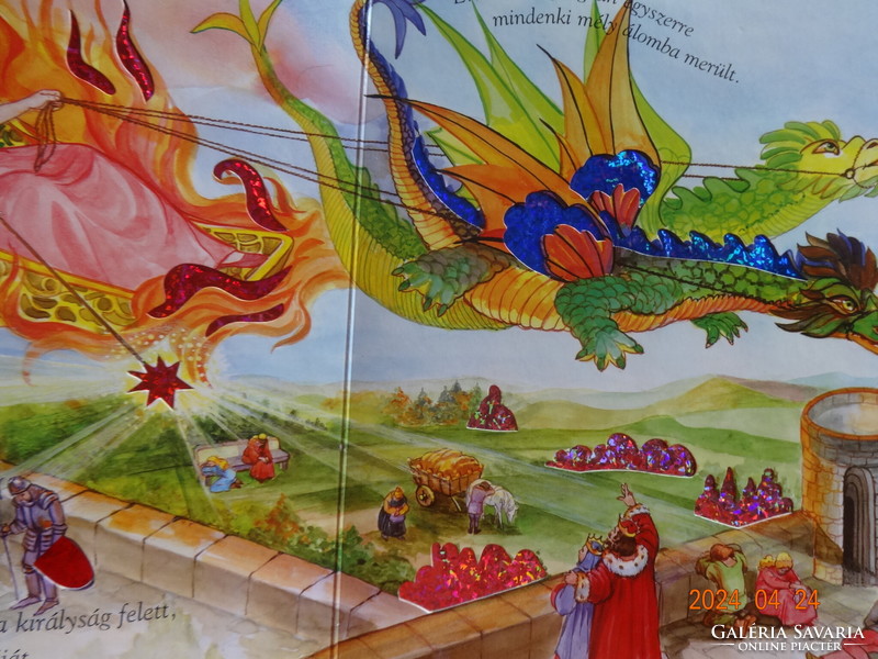 Csipkerózsika - Csodálatos rózsaszín mesék - kemény lapos mesekönyv Carmen Guerra rajzaival