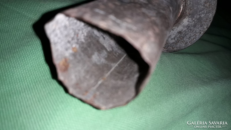 Antik kézi fém kézi kolbásztöltő fa kinyomófával a képek szerint
