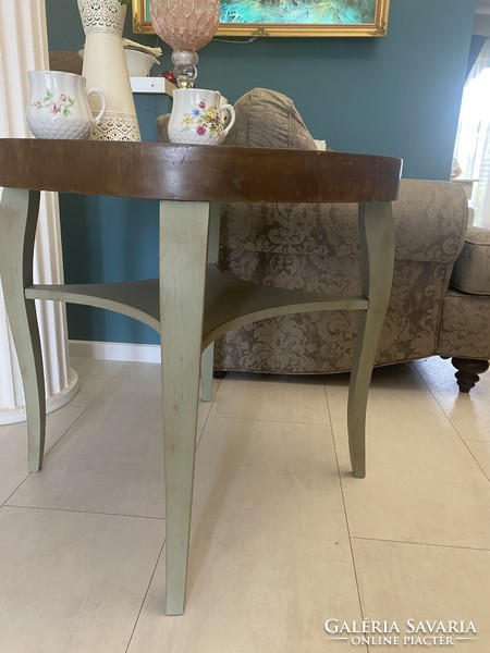 Art deco country house table