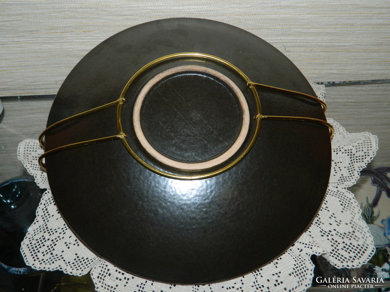 Retro ceramic centerpiece, serving