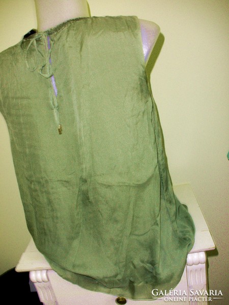 Silk blouse, hallhuber pea green