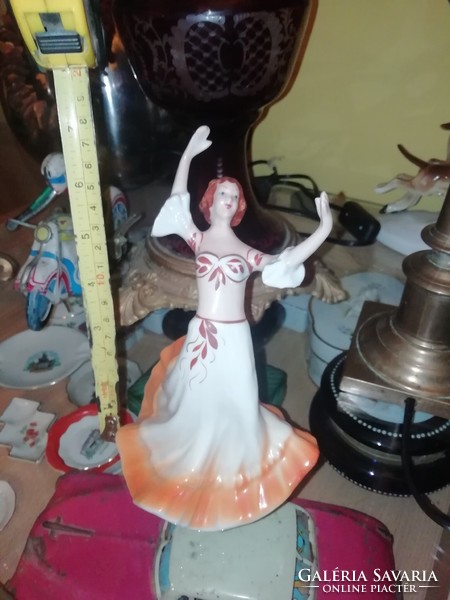 Art deco Russian porcelain rare dancer in perfect condition