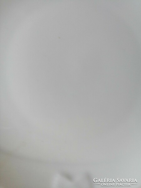 Beautiful white plate 19 cm