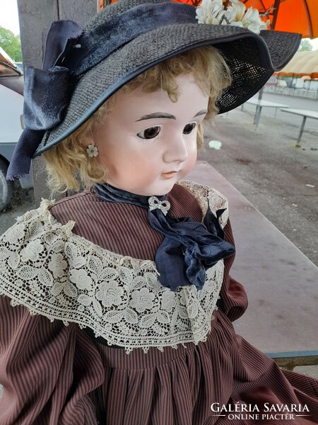 Old large marked authentic doll. 100 Cm.